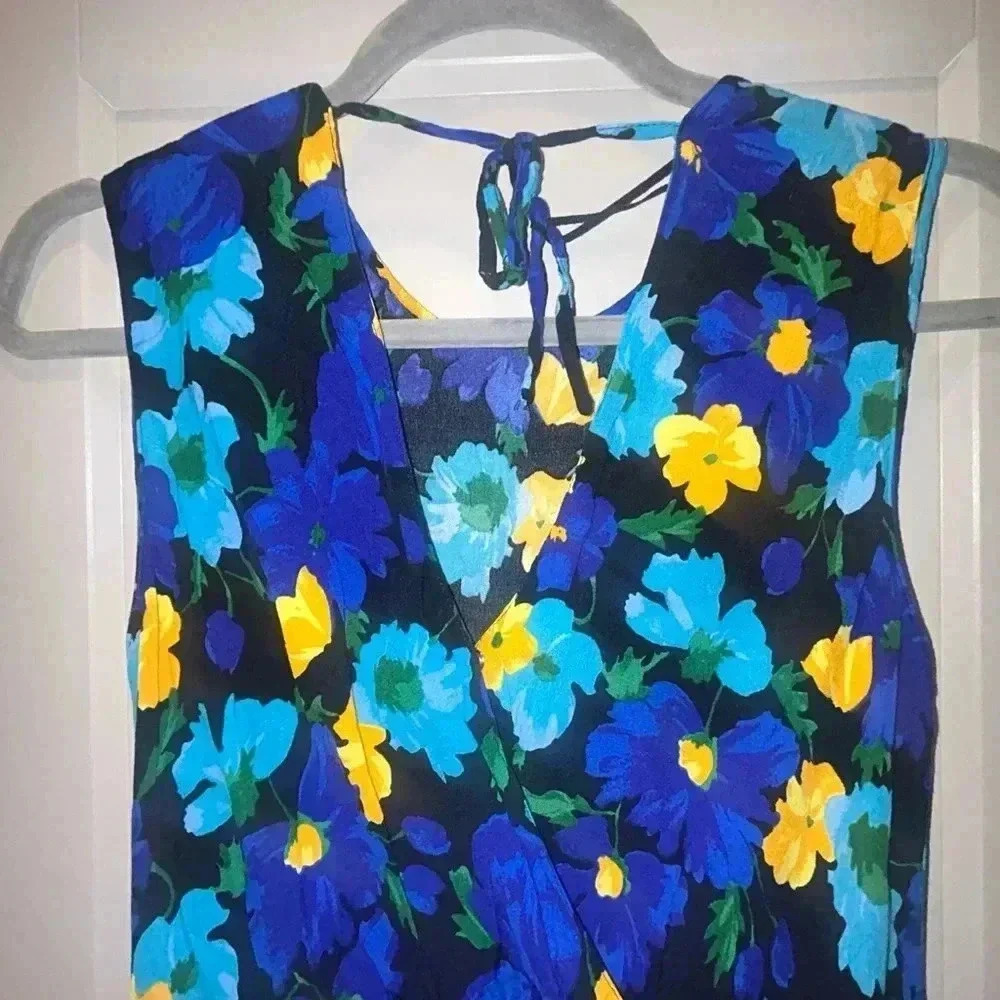Zara flower dress - Picture 4 of 4